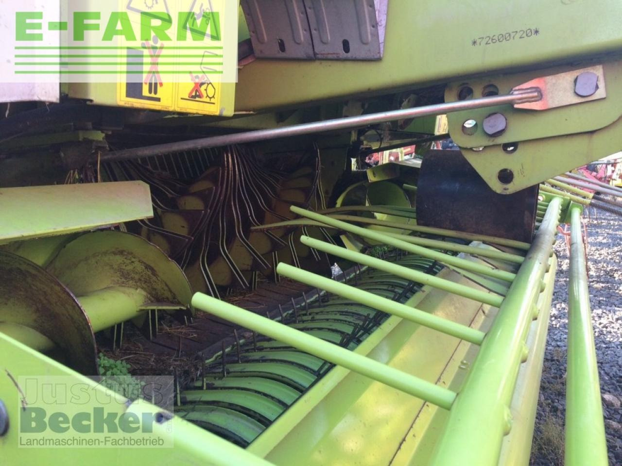 CLAAS rollant 255 rc uniwrap - Χορτοδετική μηχανή τετράγωνες μπάλες: φωτογραφία 4 CLAAS rollant 255 rc uniwrap - Χορτοδετική μηχανή τετράγωνες μπάλες: φωτογραφία 4