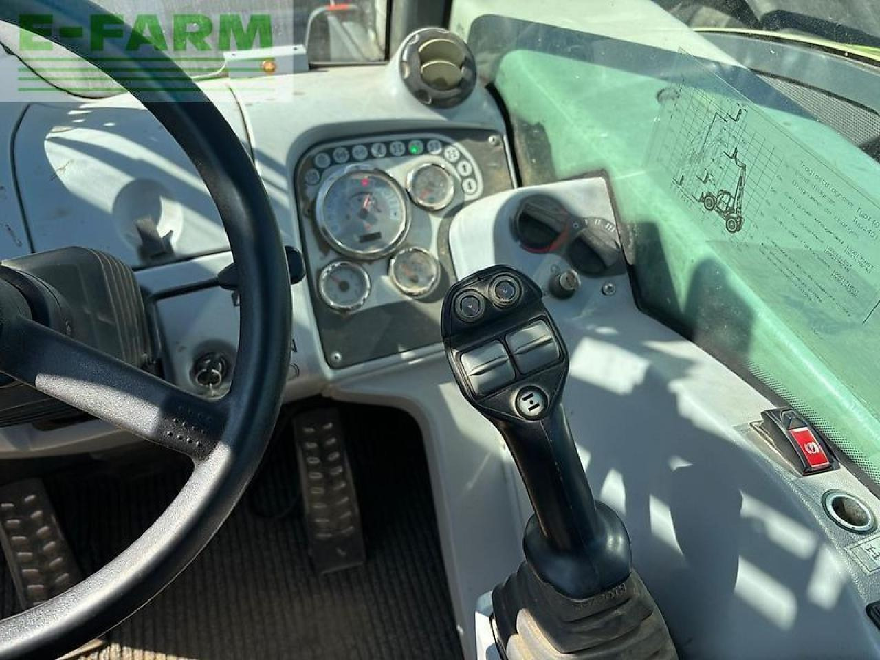 CLAAS scorpion 7030 - Τηλεσκοπικός φορτωτής: φωτογραφία 5 CLAAS scorpion 7030 - Τηλεσκοπικός φορτωτής: φωτογραφία 5