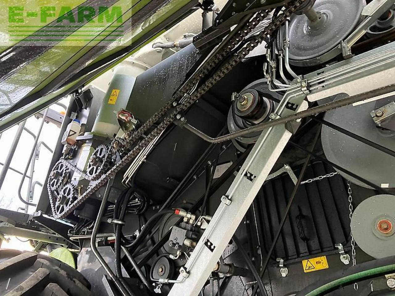 Θεριζοαλωνιστική μηχανή CLAAS trion 650: φωτογραφία 19