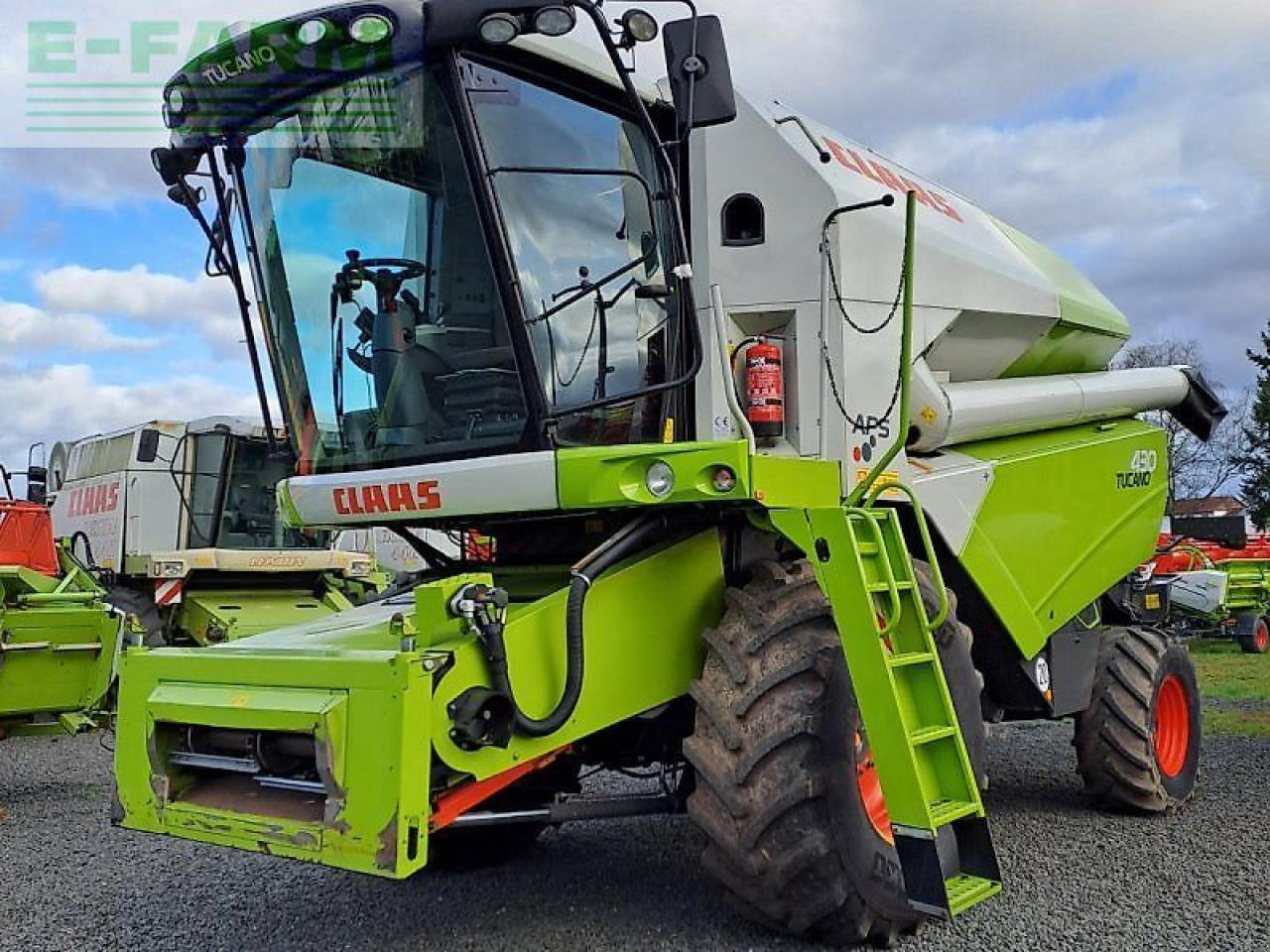 CLAAS tucano 430 - Θεριζοαλωνιστική μηχανή: φωτογραφία 2 CLAAS tucano 430 - Θεριζοαλωνιστική μηχανή: φωτογραφία 2