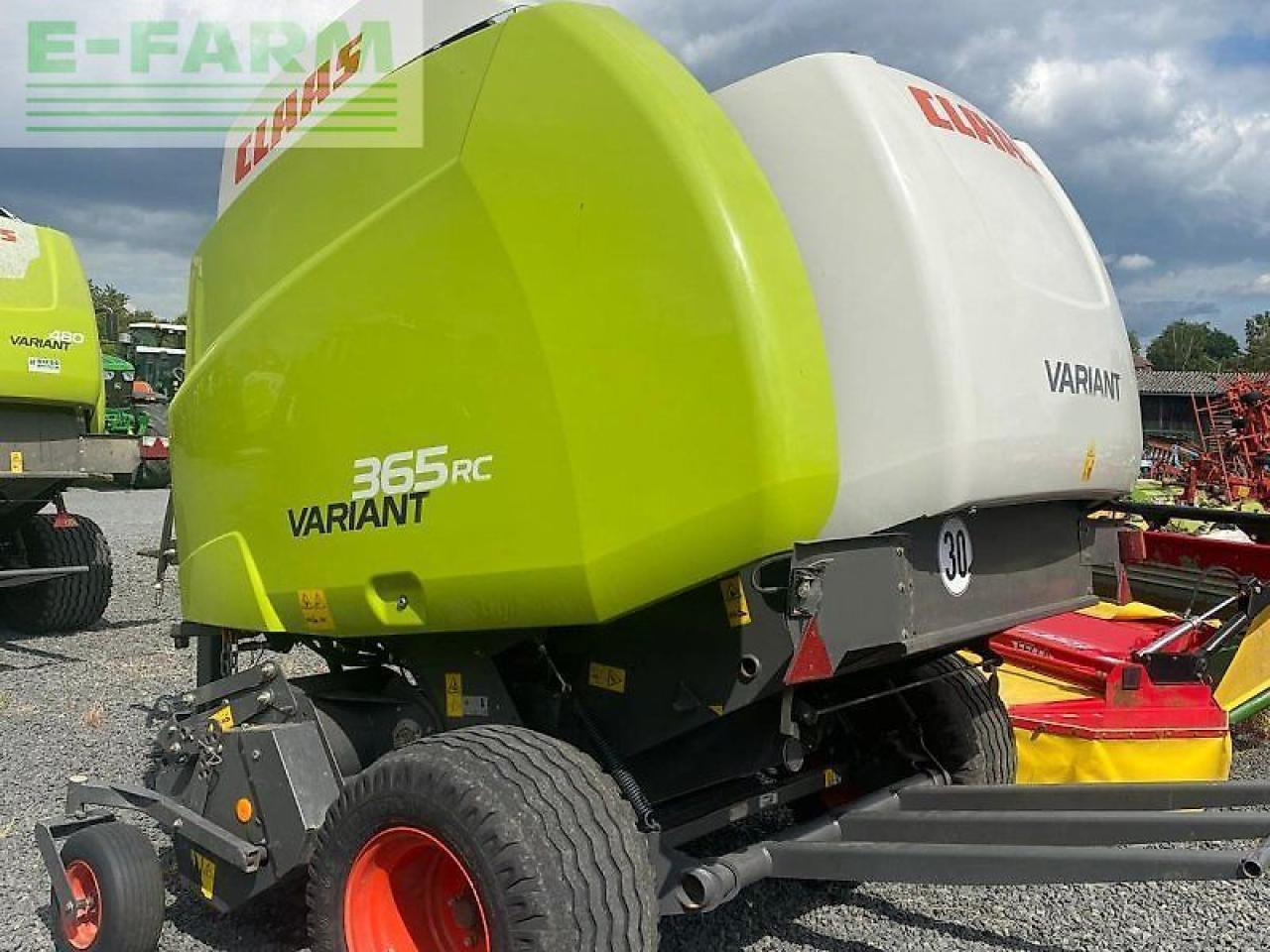 CLAAS variant 365 rc - Χορτοδετική μηχανή τετράγωνες μπάλες: φωτογραφία 3 CLAAS variant 365 rc - Χορτοδετική μηχανή τετράγωνες μπάλες: φωτογραφία 3