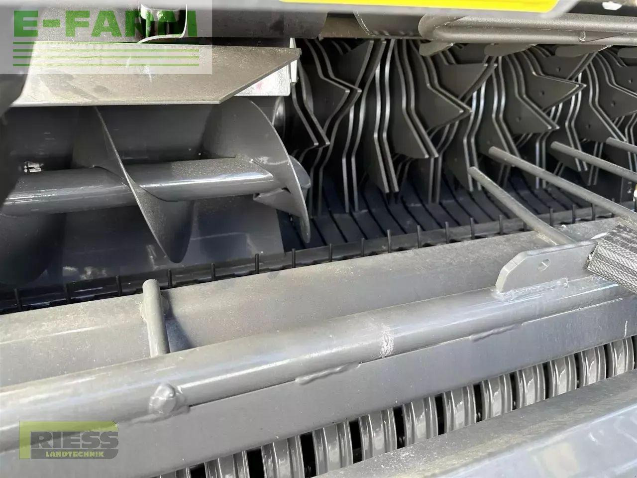 CLAAS variant 585 pro - Χορτοδετική μηχανή τετράγωνες μπάλες: φωτογραφία 4 CLAAS variant 585 pro - Χορτοδετική μηχανή τετράγωνες μπάλες: φωτογραφία 4