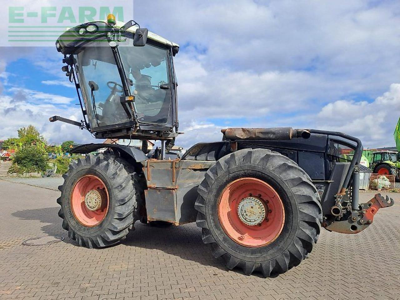 CLAAS xerion 3300 trac vc TRAC VC - Τρακτέρ: φωτογραφία 5 CLAAS xerion 3300 trac vc TRAC VC - Τρακτέρ: φωτογραφία 5