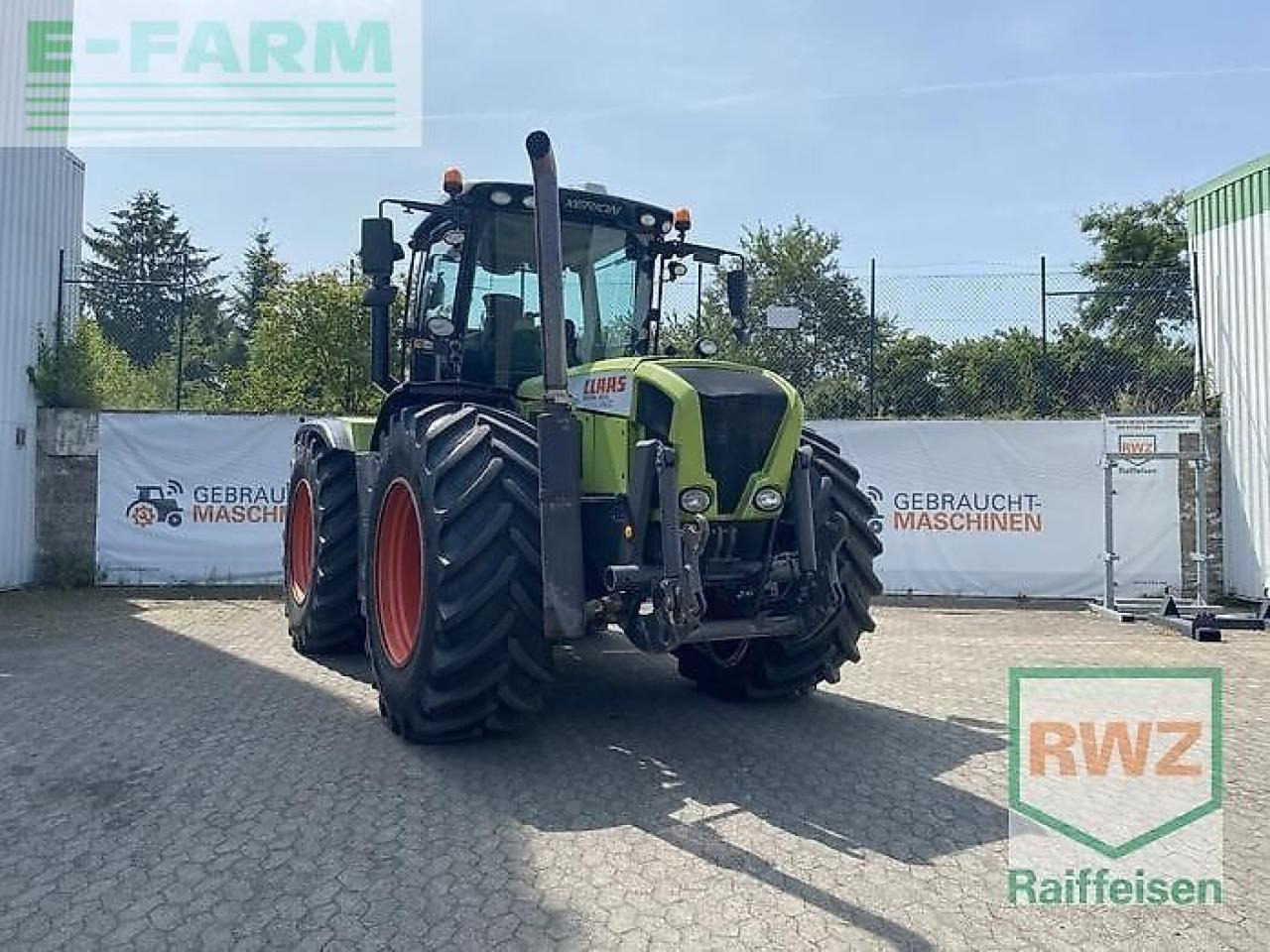 CLAAS xerion 3300 trac vc TRAC VC - Τρακτέρ: φωτογραφία 1 CLAAS xerion 3300 trac vc TRAC VC - Τρακτέρ: φωτογραφία 1