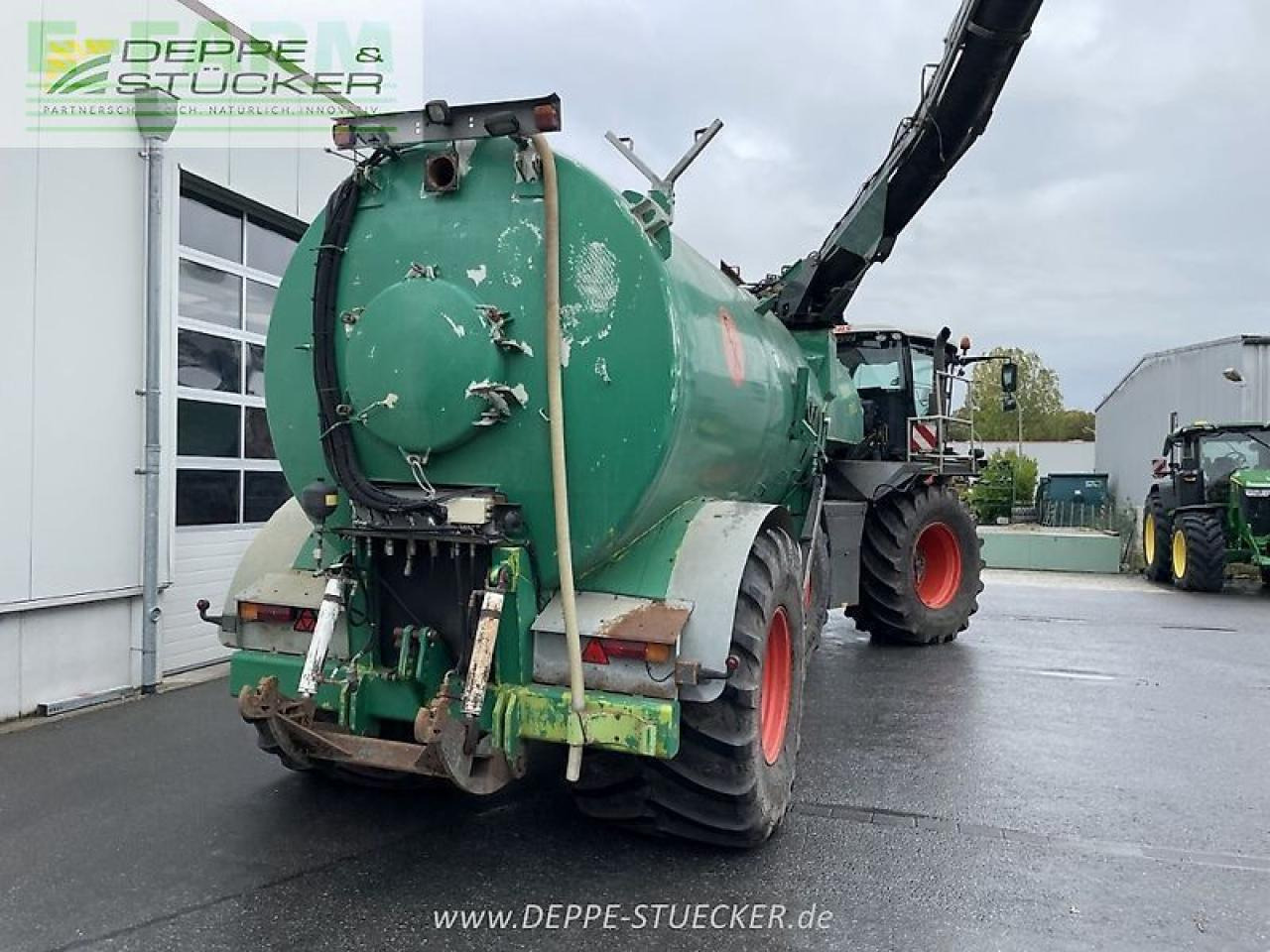 CLAAS xerion 3800 saddle trac SADDLE TRAC - Τρακτέρ: φωτογραφία 2 CLAAS xerion 3800 saddle trac SADDLE TRAC - Τρακτέρ: φωτογραφία 2