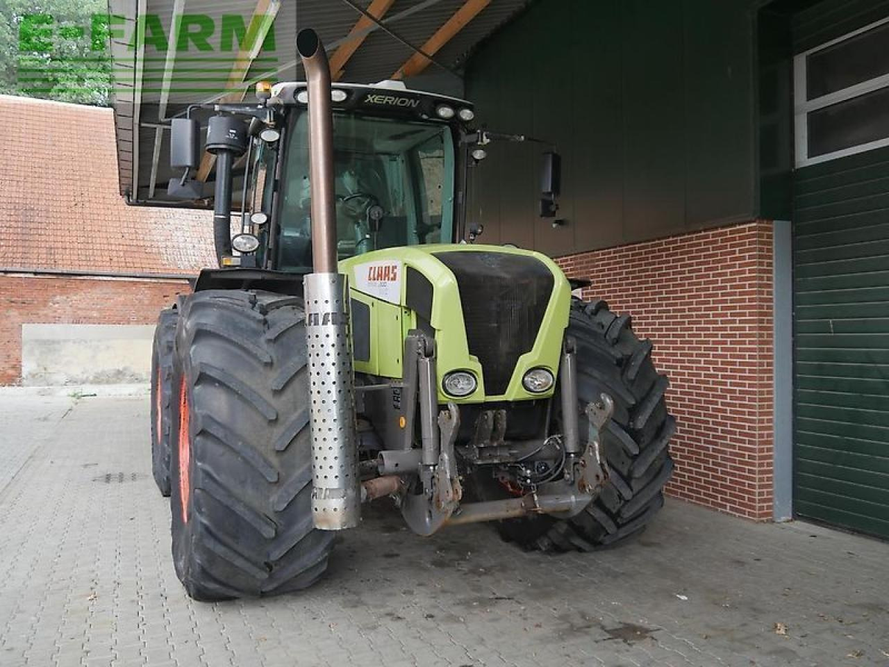 CLAAS xerion 3800 trac TRAC - Τρακτέρ: φωτογραφία 2 CLAAS xerion 3800 trac TRAC - Τρακτέρ: φωτογραφία 2