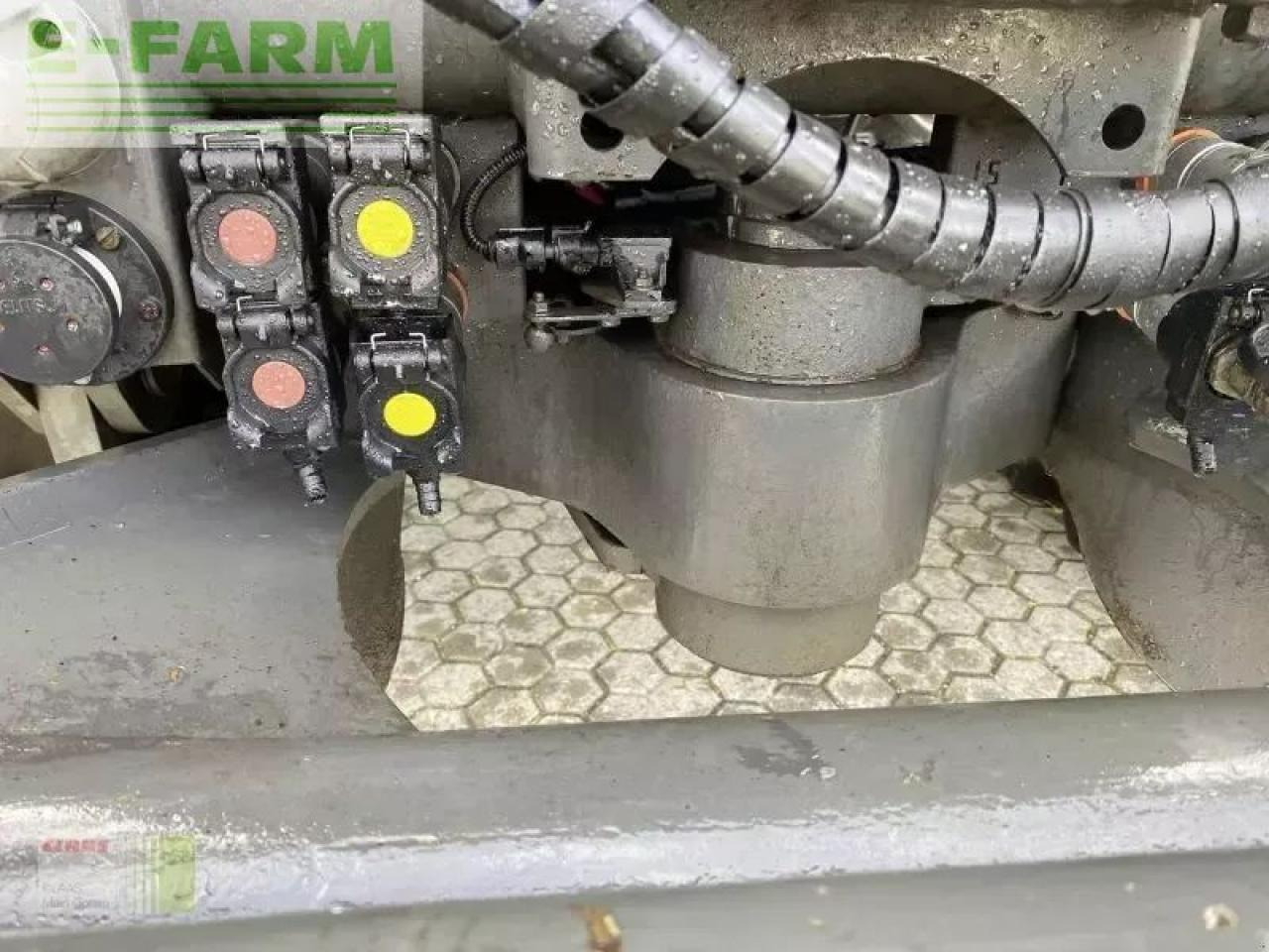 Τρακτέρ CLAAS xerion 3800 trac vc TRAC VC: φωτογραφία 19