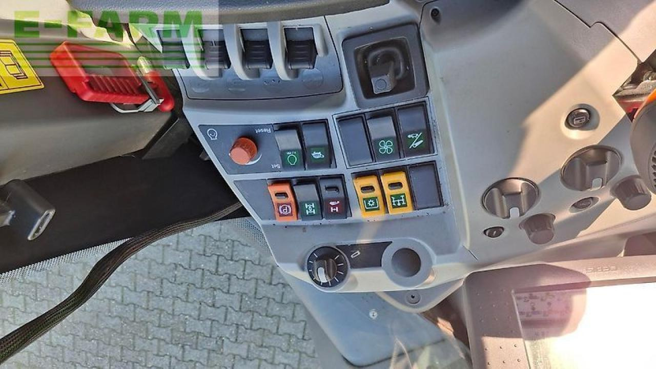 CLAAS xerion 4000 t vc - Τρακτέρ: φωτογραφία 3 CLAAS xerion 4000 t vc - Τρακτέρ: φωτογραφία 3