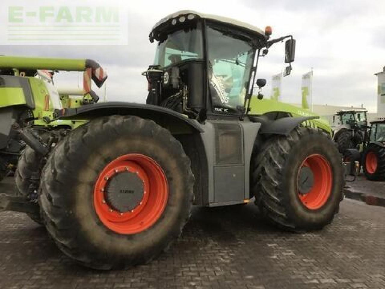 CLAAS xerion 4000 trac vc TRAC VC - Τρακτέρ: φωτογραφία 3 CLAAS xerion 4000 trac vc TRAC VC - Τρακτέρ: φωτογραφία 3