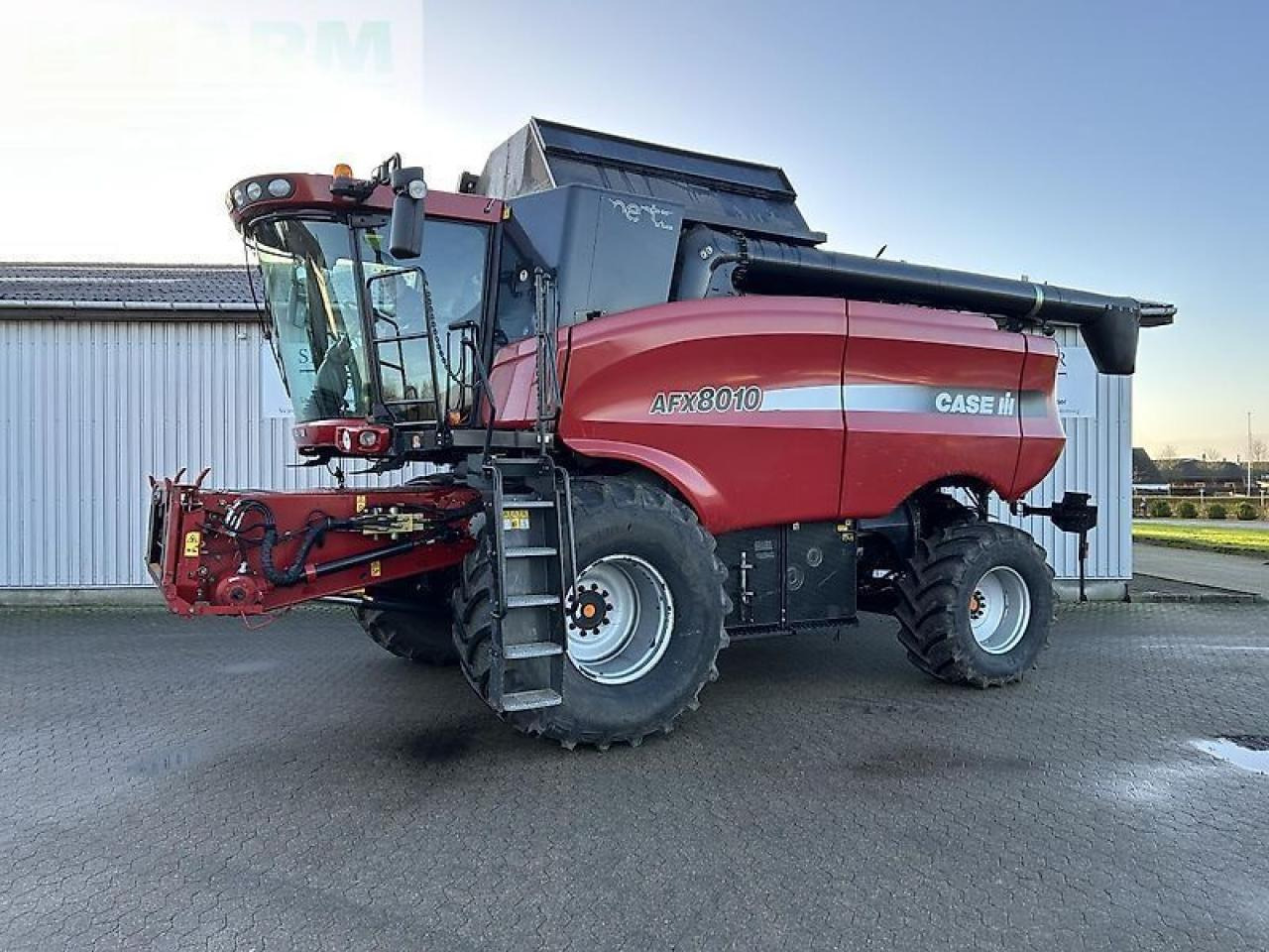Case-IH 8010 mejetærsker - Θεριζοαλωνιστική μηχανή: φωτογραφία 1 Case-IH 8010 mejetærsker - Θεριζοαλωνιστική μηχανή: φωτογραφία 1