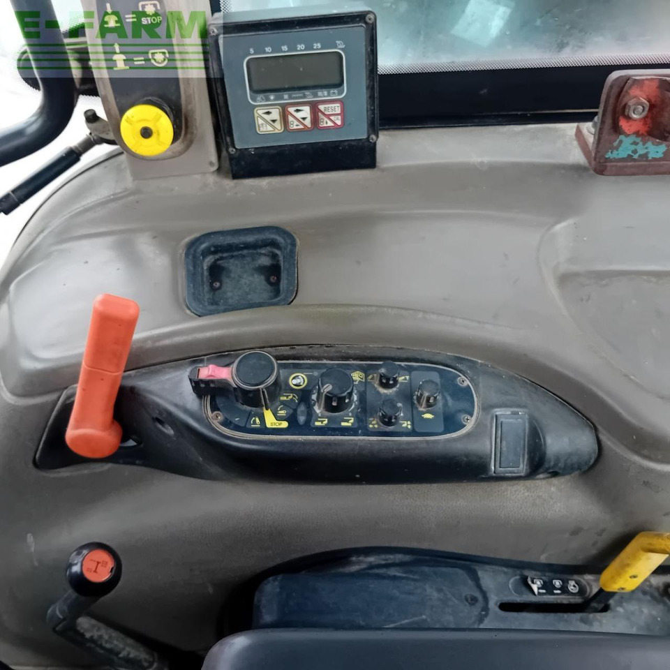 Τρακτέρ Case-IH case ih jxu 100 u: φωτογραφία 11 Τρακτέρ Case-IH case ih jxu 100 u: φωτογραφία 11