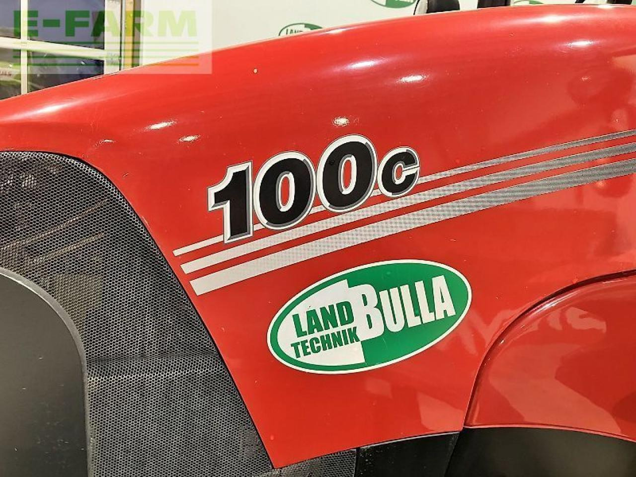 Case-IH farmall 100 c - Τρακτέρ: φωτογραφία 5 Case-IH farmall 100 c - Τρακτέρ: φωτογραφία 5