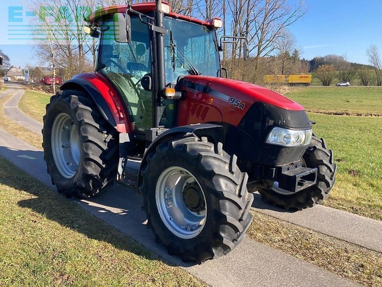 Case-IH farmall 95a - Τρακτέρ: φωτογραφία 2 Case-IH farmall 95a - Τρακτέρ: φωτογραφία 2