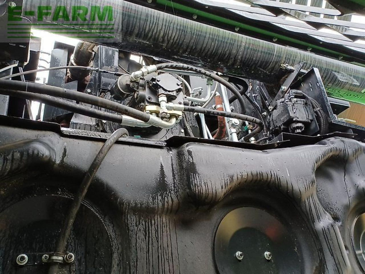 Θεριζοαλωνιστική μηχανή Deutz-Fahr c7206 ts: φωτογραφία 19