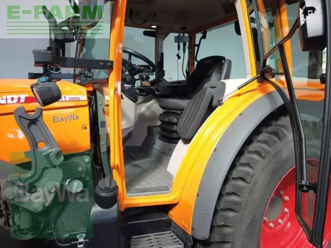 Τρακτέρ Fendt 211 s vario gen3 profi: φωτογραφία 12 Τρακτέρ Fendt 211 s vario gen3 profi: φωτογραφία 12