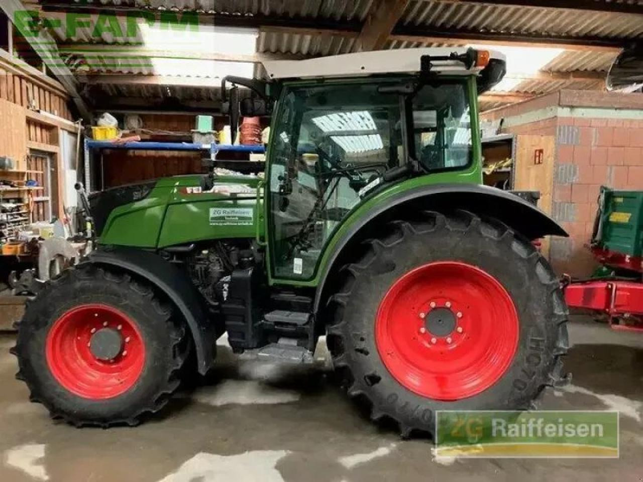 Fendt 211 vario power setting 2 - Τρακτέρ: φωτογραφία 2 Fendt 211 vario power setting 2 - Τρακτέρ: φωτογραφία 2