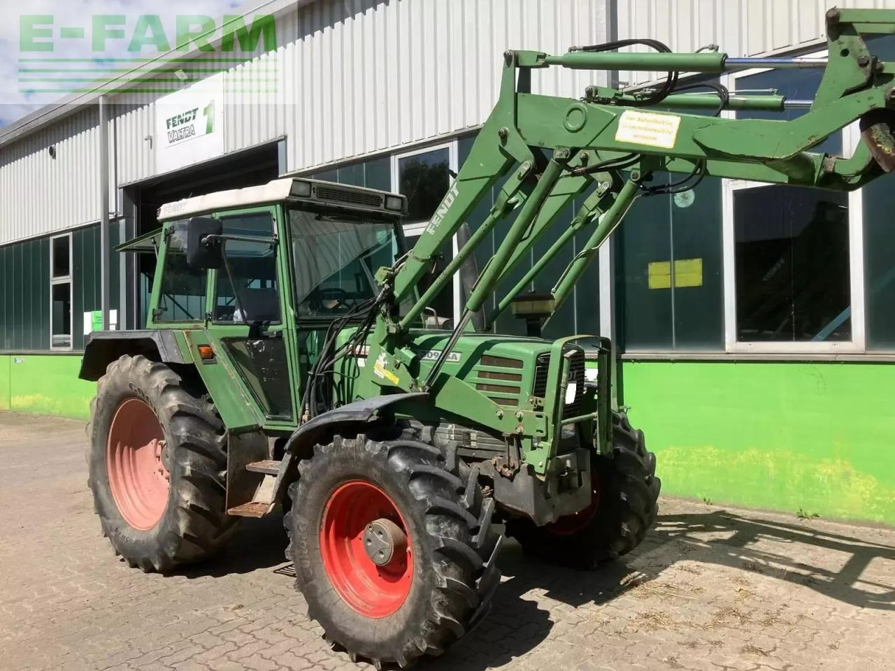 Fendt 309 lsa - Τρακτέρ: φωτογραφία 1 Fendt 309 lsa - Τρακτέρ: φωτογραφία 1