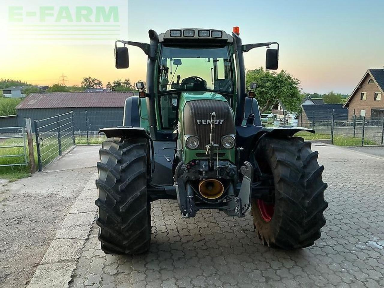 Fendt 714 vario - Τρακτέρ: φωτογραφία 2 Fendt 714 vario - Τρακτέρ: φωτογραφία 2