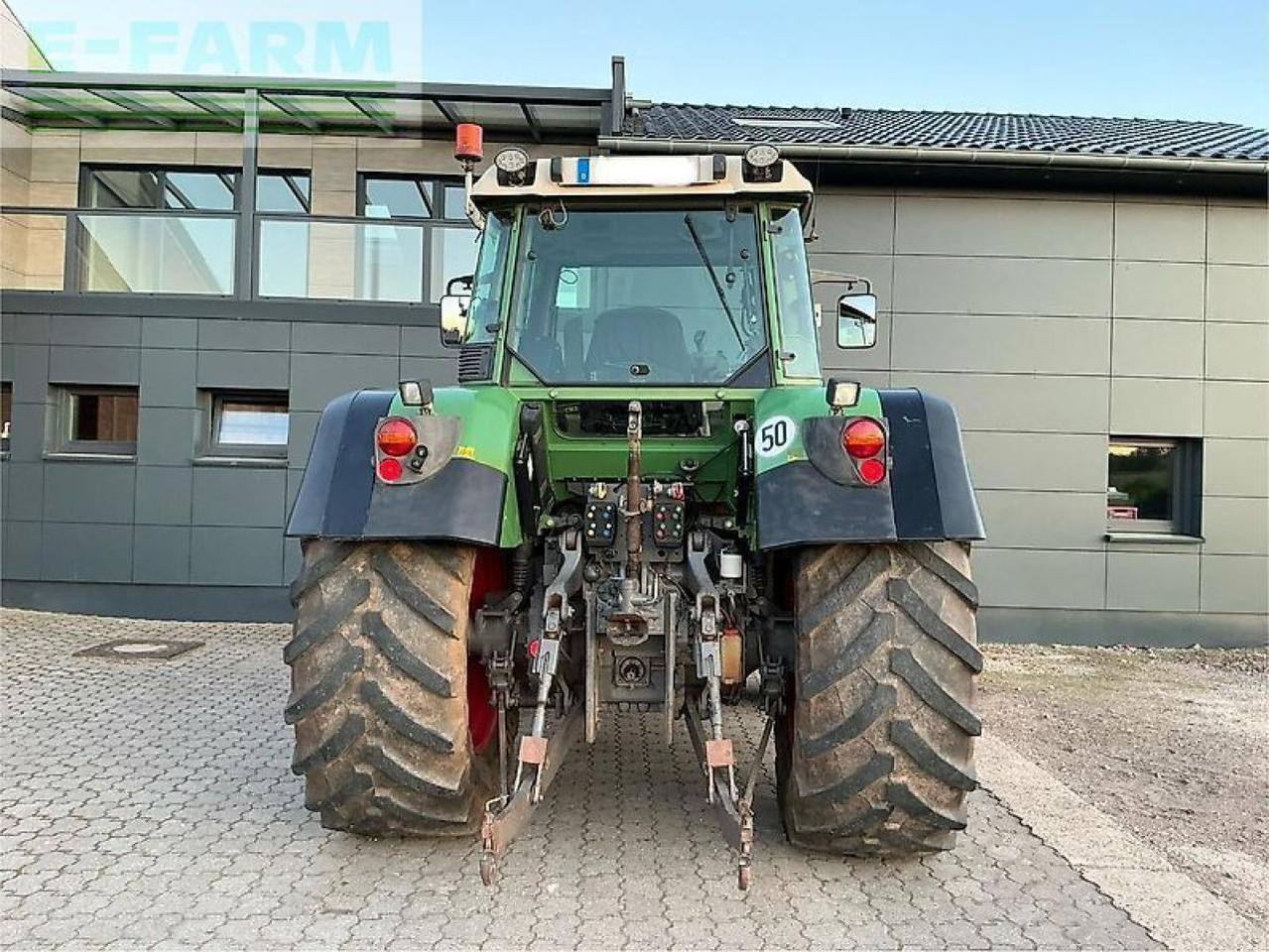 Fendt 714 vario - Τρακτέρ: φωτογραφία 4 Fendt 714 vario - Τρακτέρ: φωτογραφία 4