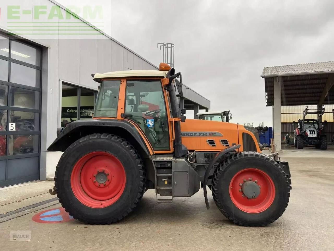 Fendt 714 vario - Τρακτέρ: φωτογραφία 4 Fendt 714 vario - Τρακτέρ: φωτογραφία 4