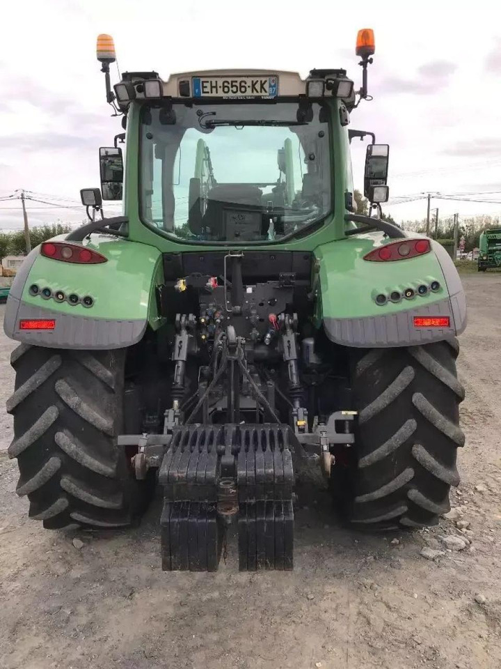 Fendt 716 vario profi Profi - Τρακτέρ: φωτογραφία 5 Fendt 716 vario profi Profi - Τρακτέρ: φωτογραφία 5