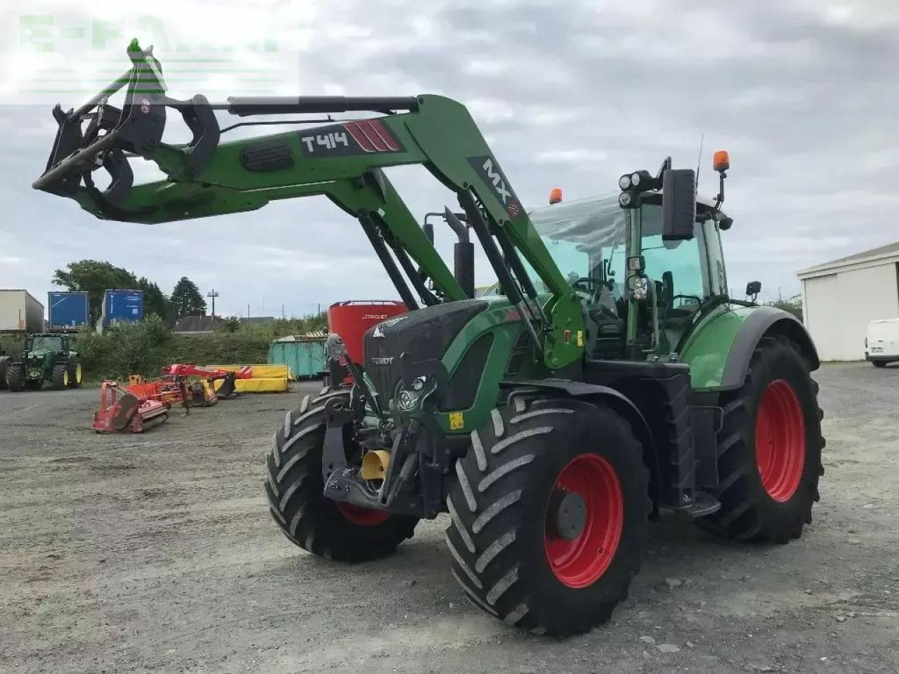 Fendt 716 vario profi Profi - Τρακτέρ: φωτογραφία 2 Fendt 716 vario profi Profi - Τρακτέρ: φωτογραφία 2