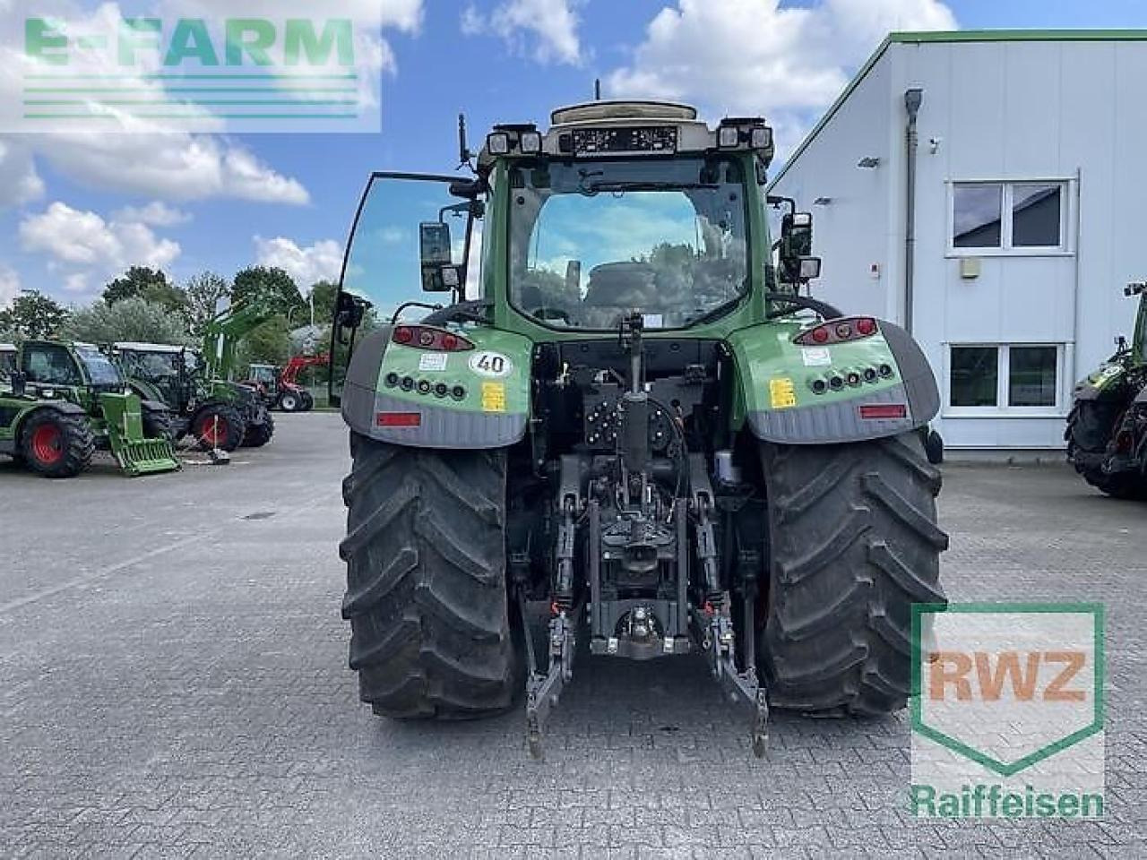 Fendt 718 profi-plus s 4 vario ProfiPlus - Τρακτέρ: φωτογραφία 2 Fendt 718 profi-plus s 4 vario ProfiPlus - Τρακτέρ: φωτογραφία 2