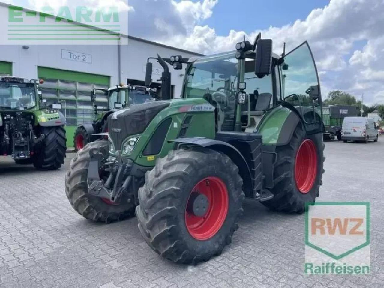Fendt 718 profi-plus s 4 vario ProfiPlus - Τρακτέρ: φωτογραφία 1 Fendt 718 profi-plus s 4 vario ProfiPlus - Τρακτέρ: φωτογραφία 1