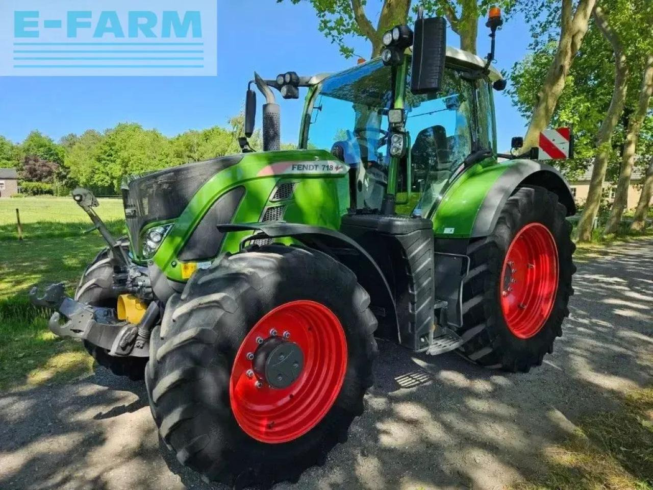 Fendt 718 s4 profi plus 3400h ( 720 722 724 ) - Τρακτέρ: φωτογραφία 2 Fendt 718 s4 profi plus 3400h ( 720 722 724 ) - Τρακτέρ: φωτογραφία 2