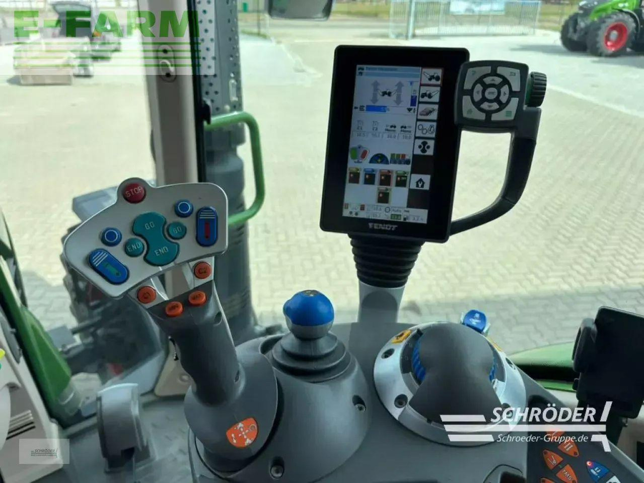 Fendt 718 vario s4 profi Profi - Τρακτέρ: φωτογραφία 2 Fendt 718 vario s4 profi Profi - Τρακτέρ: φωτογραφία 2