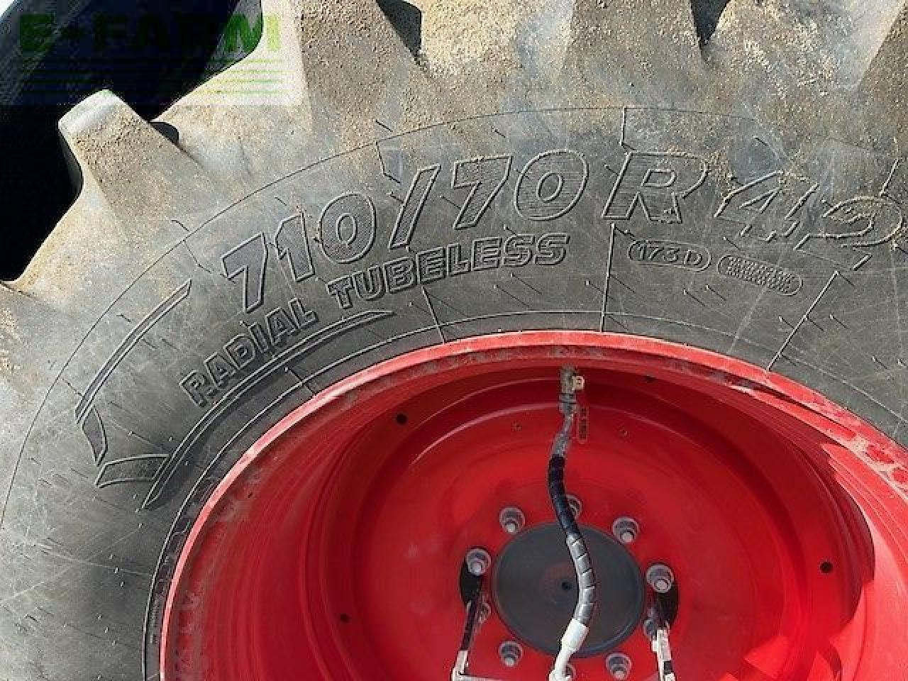 Fendt 724 gen 7 - Τρακτέρ: φωτογραφία 3 Fendt 724 gen 7 - Τρακτέρ: φωτογραφία 3