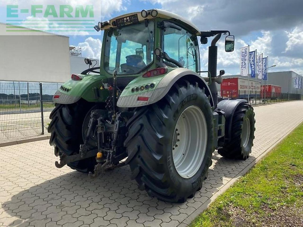 Fendt 724 profi - Τρακτέρ: φωτογραφία 4 Fendt 724 profi - Τρακτέρ: φωτογραφία 4