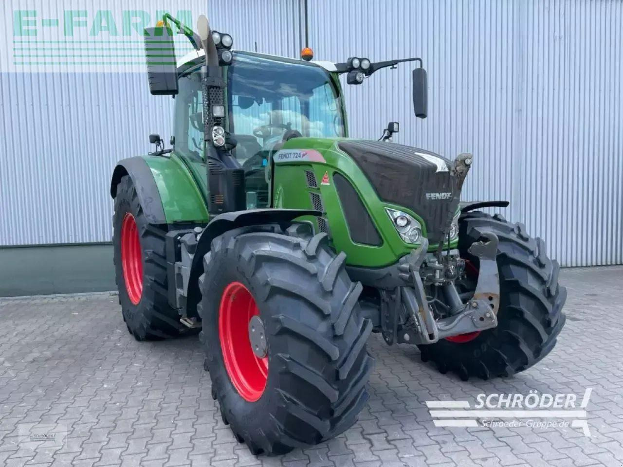 Fendt 724 s4 profi plus - Τρακτέρ: φωτογραφία 1 Fendt 724 s4 profi plus - Τρακτέρ: φωτογραφία 1