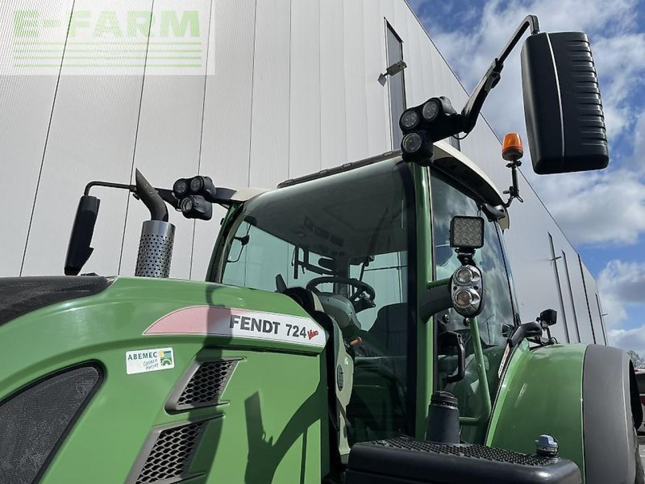 Fendt 724 s4 profiplus - Τρακτέρ: φωτογραφία 4 Fendt 724 s4 profiplus - Τρακτέρ: φωτογραφία 4