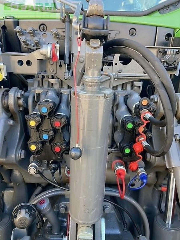 Fendt 724 vario gen7 profi+ ProfiPlus - Τρακτέρ: φωτογραφία 5 Fendt 724 vario gen7 profi+ ProfiPlus - Τρακτέρ: φωτογραφία 5