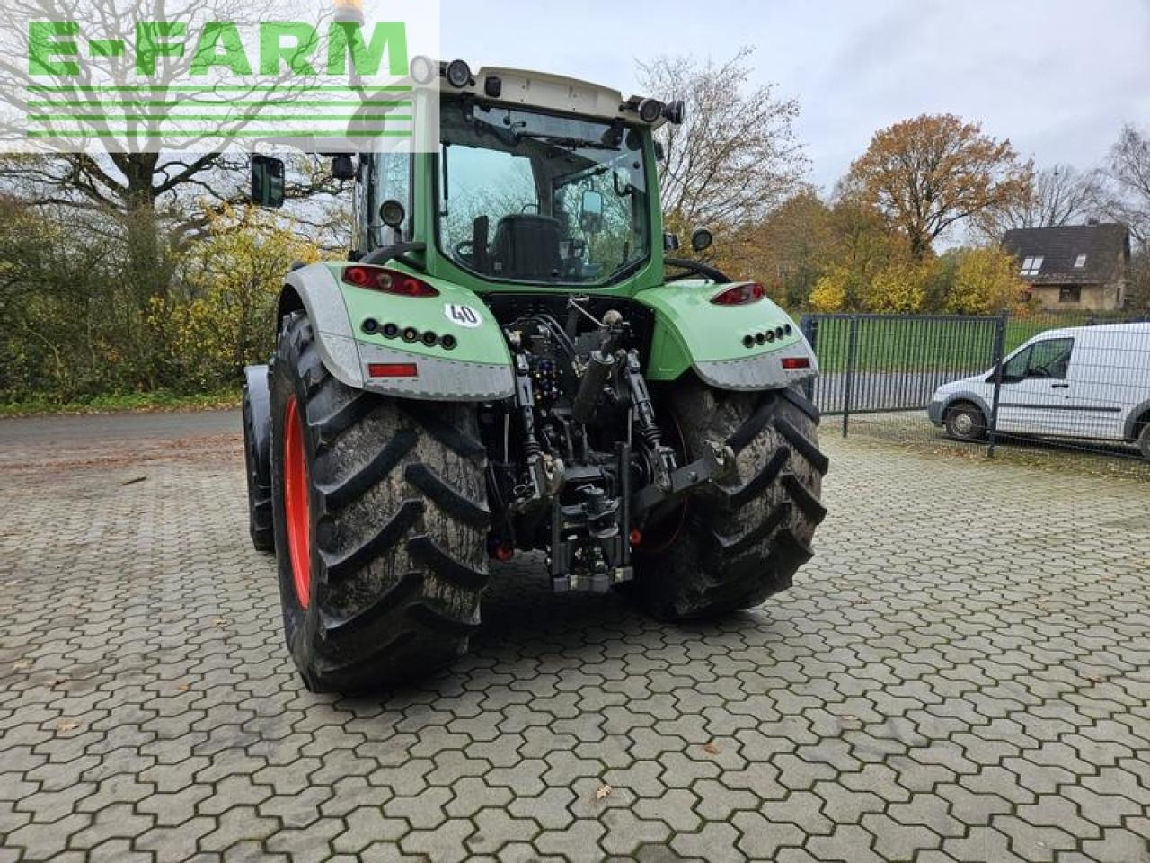 Fendt 724 vario mit frontzapfwelle - Τρακτέρ: φωτογραφία 5 Fendt 724 vario mit frontzapfwelle - Τρακτέρ: φωτογραφία 5