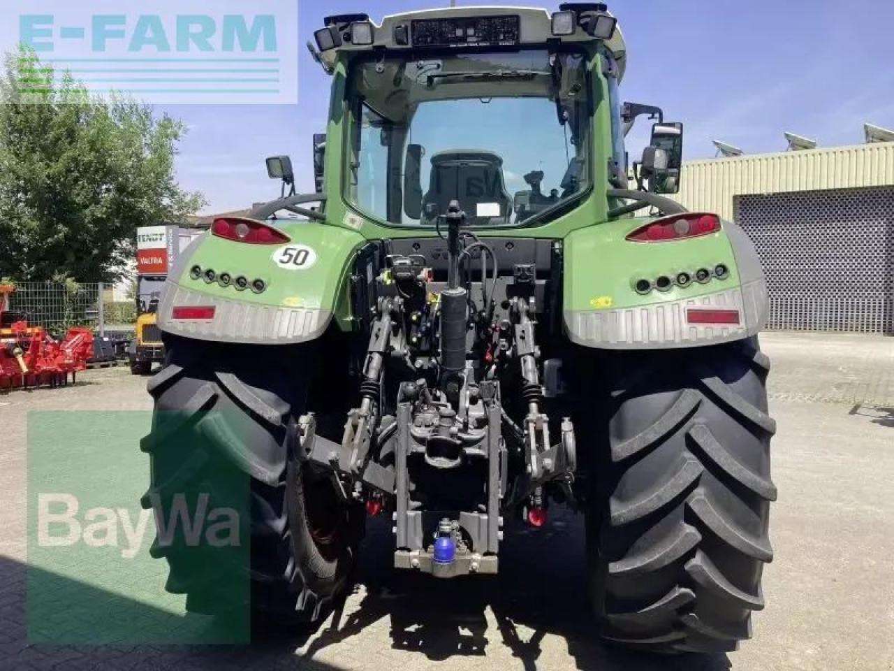 Fendt 724 vario s4 profi plus ProfiPlus - Τρακτέρ: φωτογραφία 4 Fendt 724 vario s4 profi plus ProfiPlus - Τρακτέρ: φωτογραφία 4