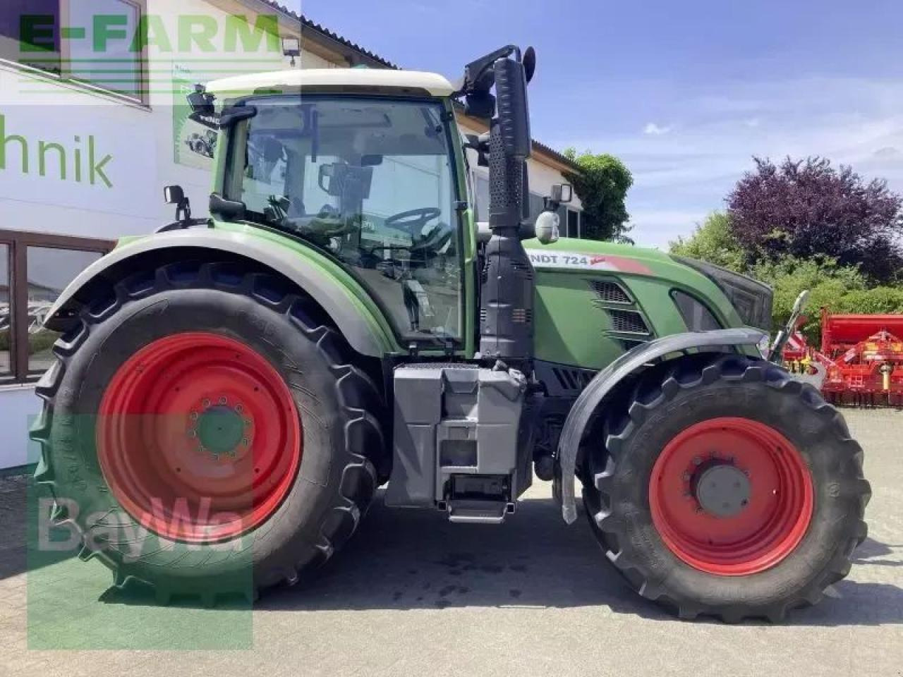 Fendt 724 vario s4 profi plus ProfiPlus - Τρακτέρ: φωτογραφία 1 Fendt 724 vario s4 profi plus ProfiPlus - Τρακτέρ: φωτογραφία 1