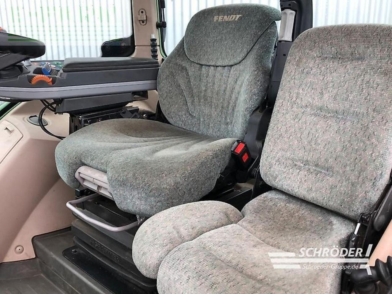 Fendt 724 vario s4 profi plus - Τρακτέρ: φωτογραφία 2 Fendt 724 vario s4 profi plus - Τρακτέρ: φωτογραφία 2