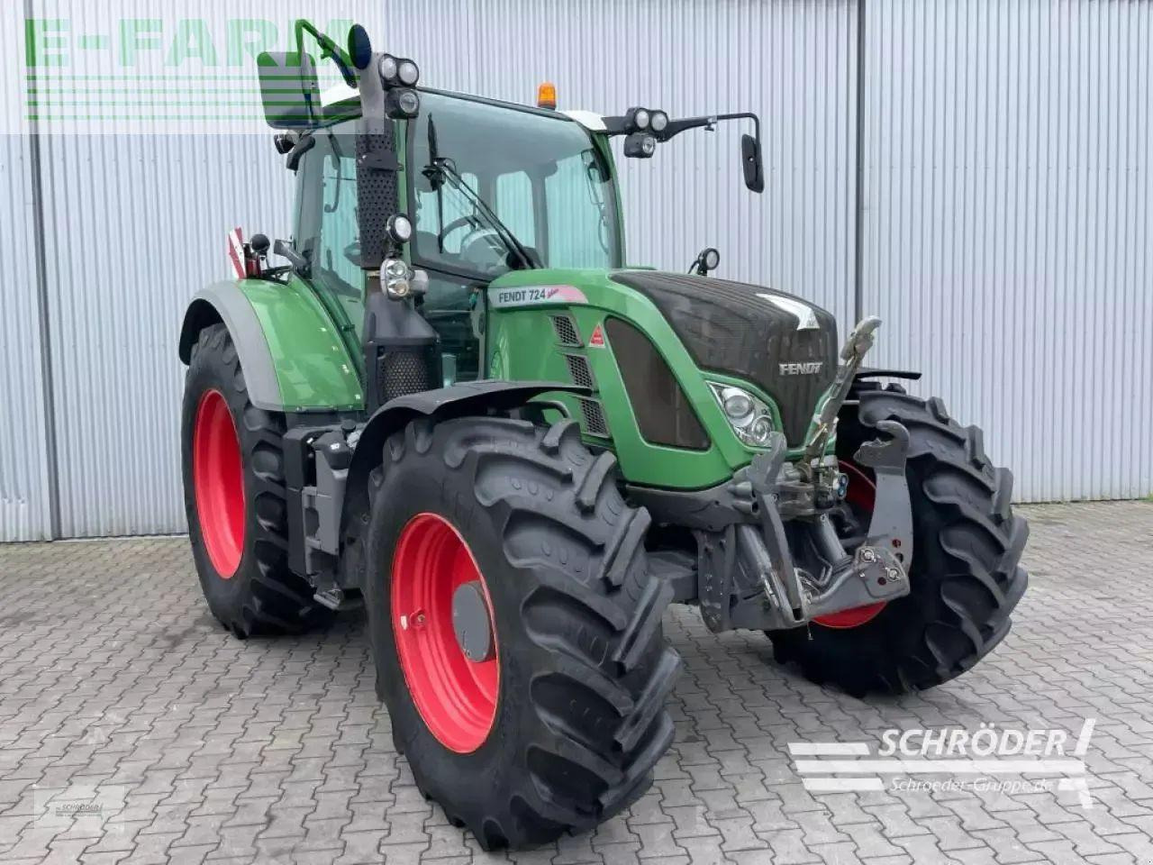 Fendt 724 vario scr profi Profi - Τρακτέρ: φωτογραφία 1 Fendt 724 vario scr profi Profi - Τρακτέρ: φωτογραφία 1