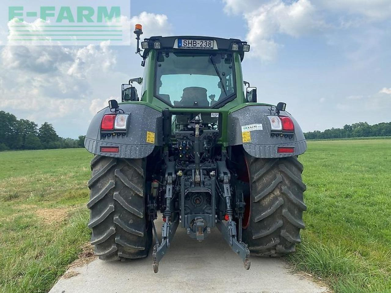Fendt 826 vario profi plus ProfiPlus - Τρακτέρ: φωτογραφία 5 Fendt 826 vario profi plus ProfiPlus - Τρακτέρ: φωτογραφία 5