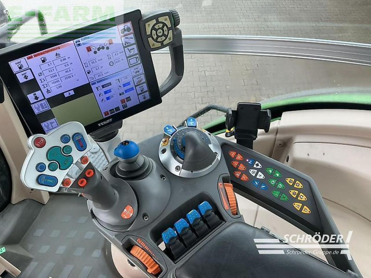 Fendt 828 s4 profi plus - Τρακτέρ: φωτογραφία 4 Fendt 828 s4 profi plus - Τρακτέρ: φωτογραφία 4