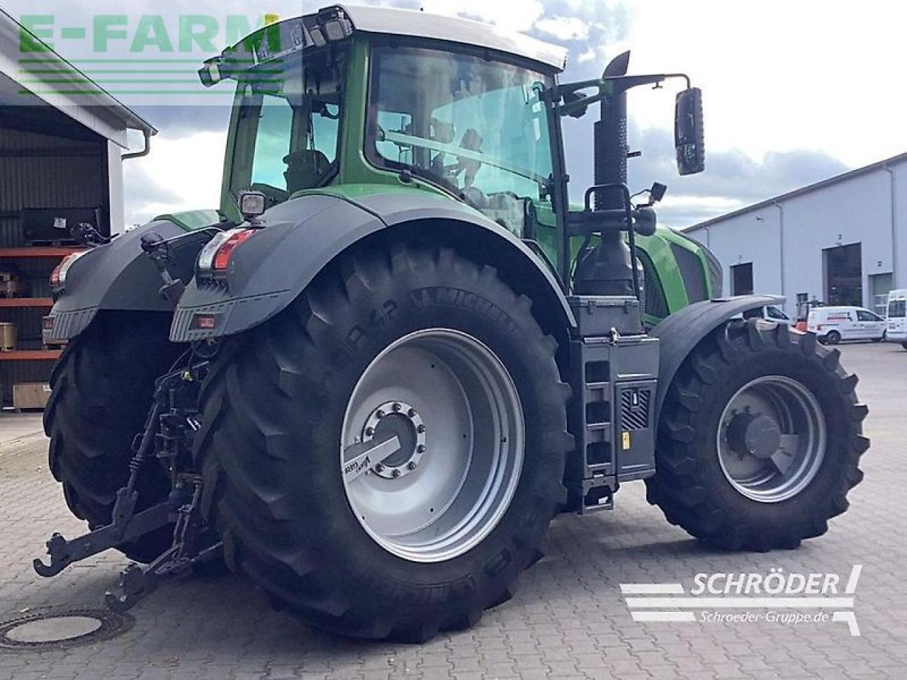Fendt 828 vario s4 profi plus ProfiPlus - Τρακτέρ: φωτογραφία 3 Fendt 828 vario s4 profi plus ProfiPlus - Τρακτέρ: φωτογραφία 3