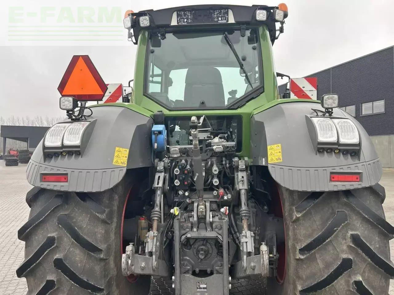 Fendt 828 vario s4 - Τρακτέρ: φωτογραφία 5 Fendt 828 vario s4 - Τρακτέρ: φωτογραφία 5
