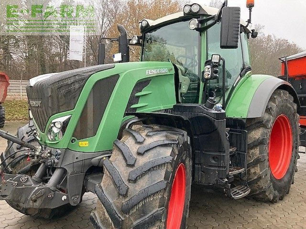 Fendt 828 vario s4 - Τρακτέρ: φωτογραφία 1 Fendt 828 vario s4 - Τρακτέρ: φωτογραφία 1