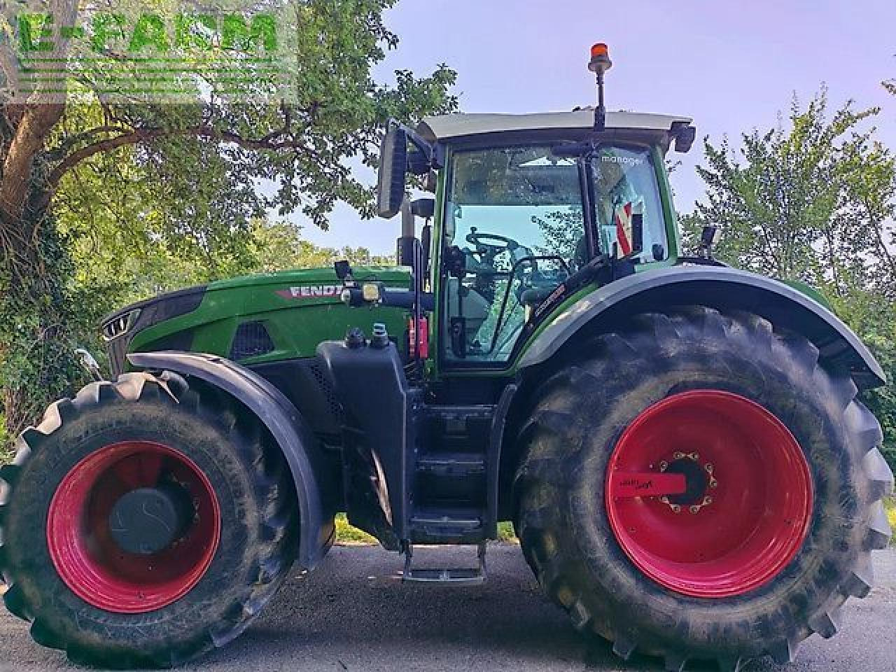 Fendt 933 gen6 profi plus 1900h ( 930 936 939 942 ) - Τρακτέρ: φωτογραφία 5 Fendt 933 gen6 profi plus 1900h ( 930 936 939 942 ) - Τρακτέρ: φωτογραφία 5