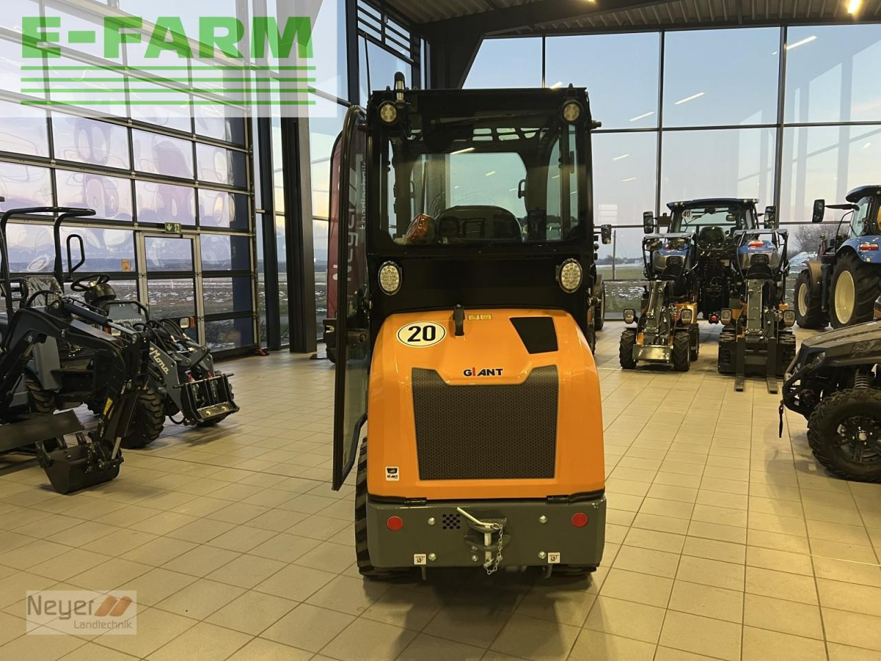 Giant elektro g2200e x-tra - Μίνι εκσκαφέας: φωτογραφία 4 Giant elektro g2200e x-tra - Μίνι εκσκαφέας: φωτογραφία 4