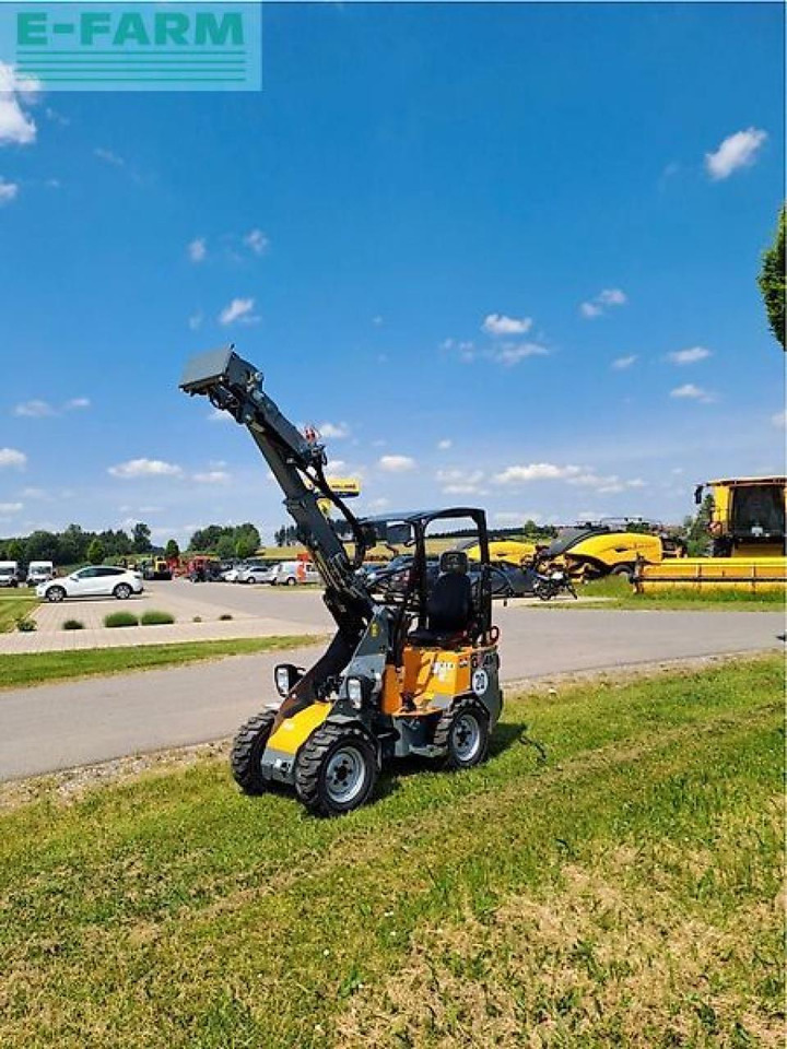 Giant g1200 tele teleskoplader 750kg hubkraft *sofort verfügbar* - Τηλεσκοπικός φορτωτής: φωτογραφία 1 Giant g1200 tele teleskoplader 750kg hubkraft *sofort verfügbar* - Τηλεσκοπικός φορτωτής: φωτογραφία 1
