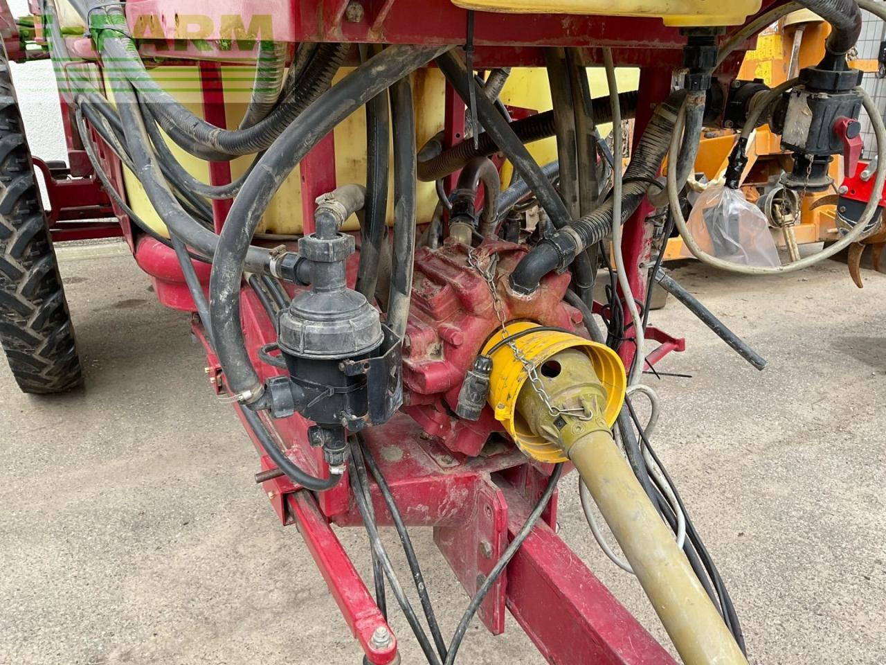 Hardi Commander - Συρόμενο ψεκαστικό: φωτογραφία 3 Hardi Commander - Συρόμενο ψεκαστικό: φωτογραφία 3