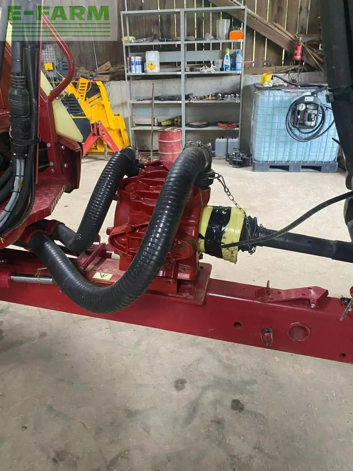 Hardi navigator 3000 - Συρόμενο ψεκαστικό: φωτογραφία 4 Hardi navigator 3000 - Συρόμενο ψεκαστικό: φωτογραφία 4